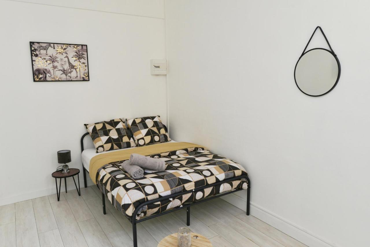 Home Group Saint-Quentin  Luaran gambar